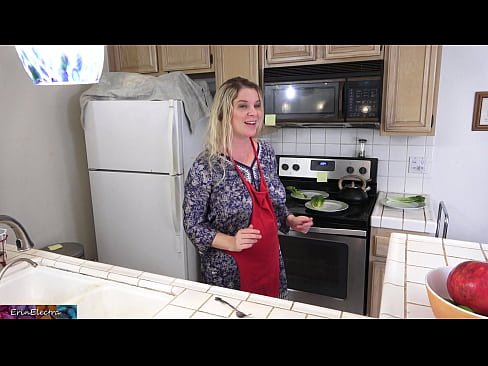 ❤️ Stepmom milking anjeunna di dapur saméméh tanggal na ❤ porno rusia dina pornosu.pornofilmtv.ru ️❤